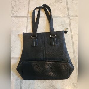 DKNY soft pebbled leather handbag ~ Gently used
